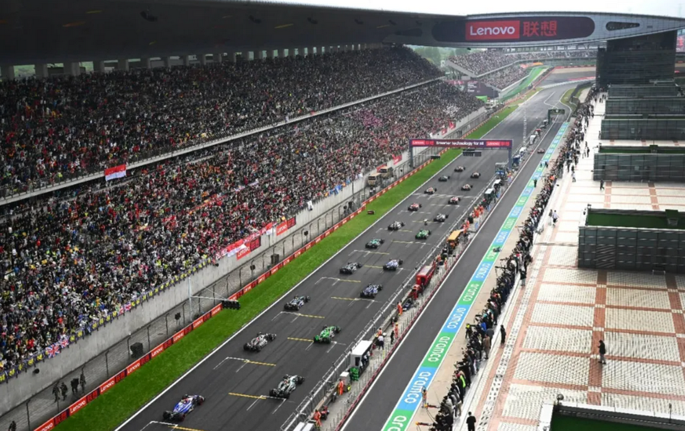元游棋牌登录入口-F1点燃上海赛事经济：330元到42800元门票全售罄，周边多家酒店一房难求